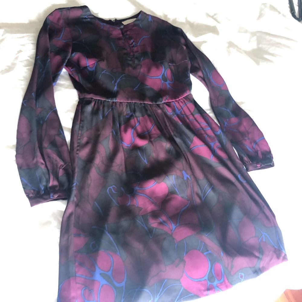 00 Ann Taylor Loft multi-color fit and flare, satin-like dress